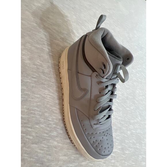 Nike Court Vision Mid Winter shoes in \